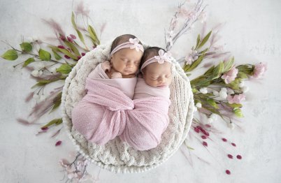 TWINS NEWBORN PHOTOGRAPHY by LEAH MARTIN