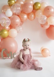 CAKE SMASH PHOTOGRAPHY BY LEAH MARTIN